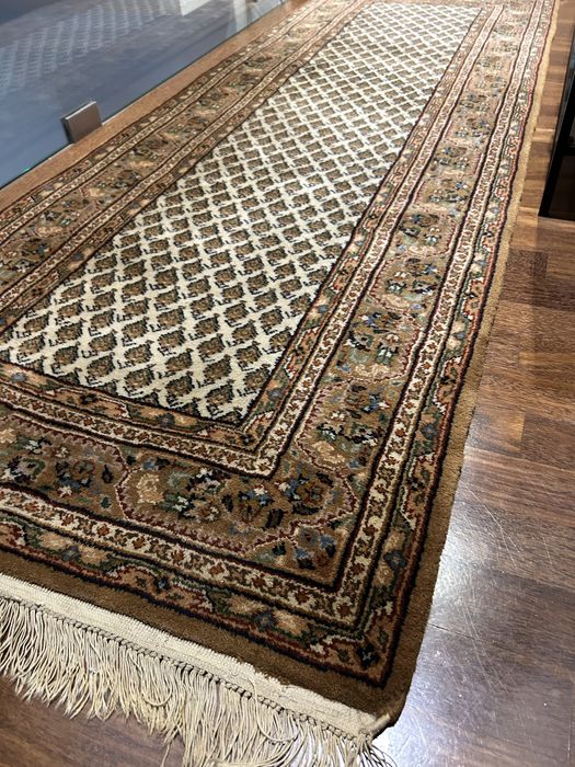 Tapete oriental indiano, em pura lã feito à mao,original,lavado.201x73