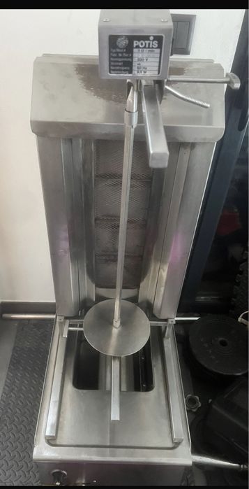 Grelhador kebab potis