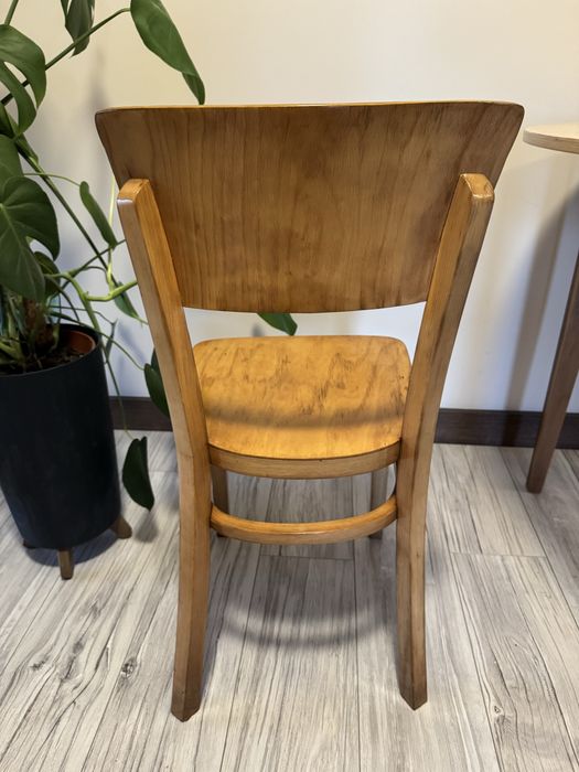 Krzesło vintage drewniane PRL po renowacji