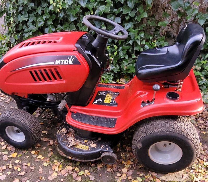 Traktorek kosiarka MTD