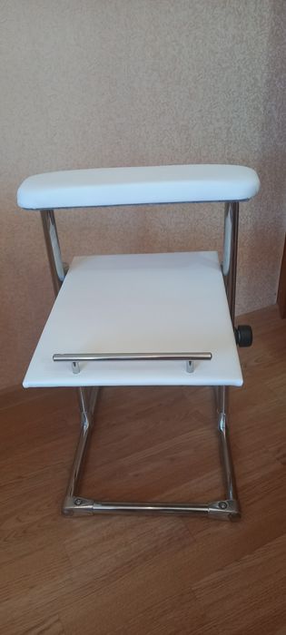 Педикюрна тринога