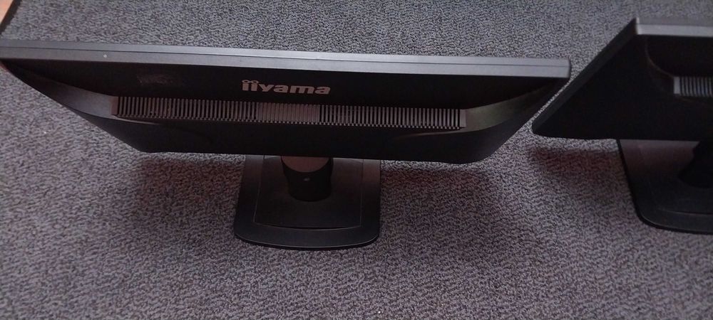 Монитор liyama ProLite  (1920 × 1080) (23 дюйма) (60Гц) (178° / 178°)