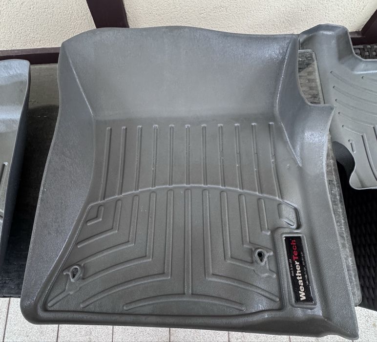 Weather tech коврики Land Cruiser 200
