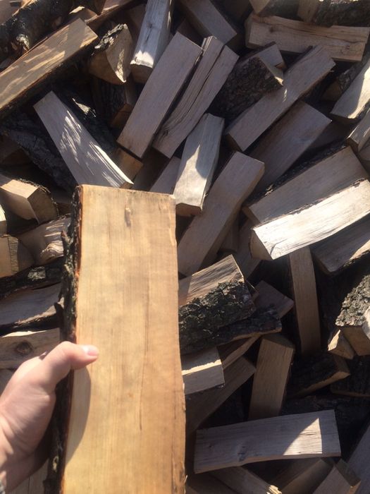 Доставка колотих дров на вибір замовника в Колонщину