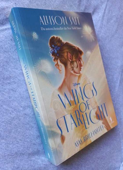 Wings of Starlight - Asas Brilhantes - Allison Saft