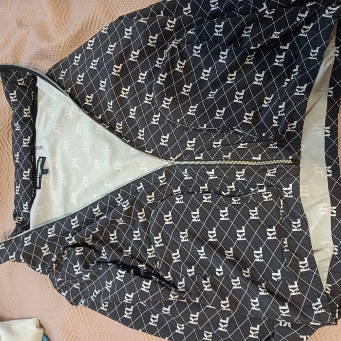 Kurtka Karl Lagerfeld rozpinana z kapturem XL