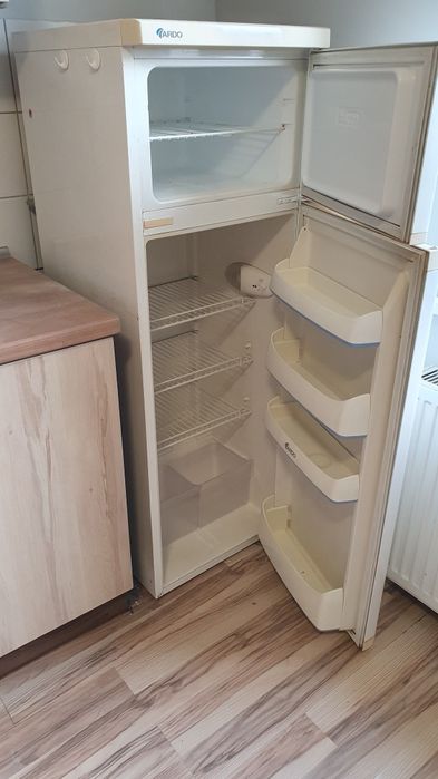 Lodówka Ardo 142 cm