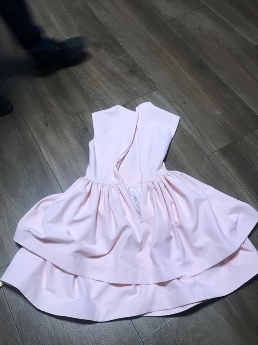 Sukienka elegancka, XS, pudrowy róż na komunię, wesele