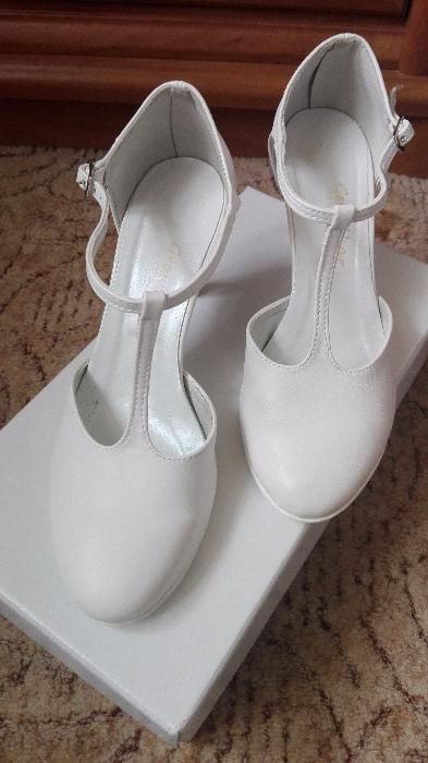 Szpileczki dla Pani Młodej