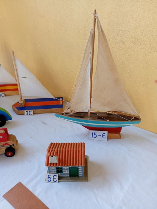Brinquedos Portugueses em madeira