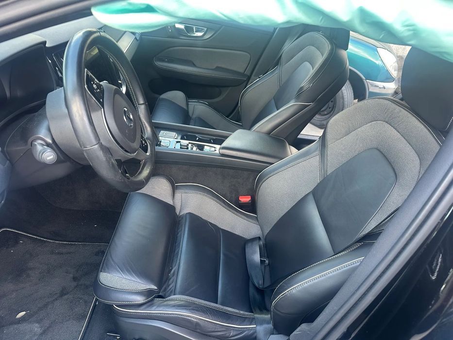 VOLVO V60 2.0D MILD HYBRID B8 197CV MOTOR D420T8 DE 2021