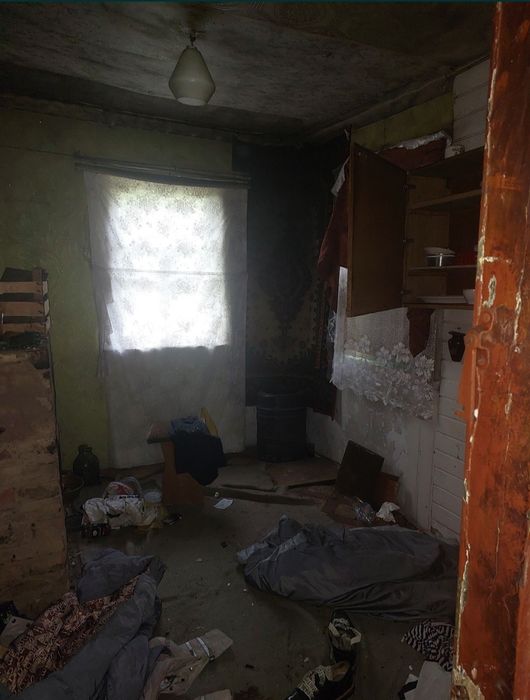 Продам земельный участок с домиком