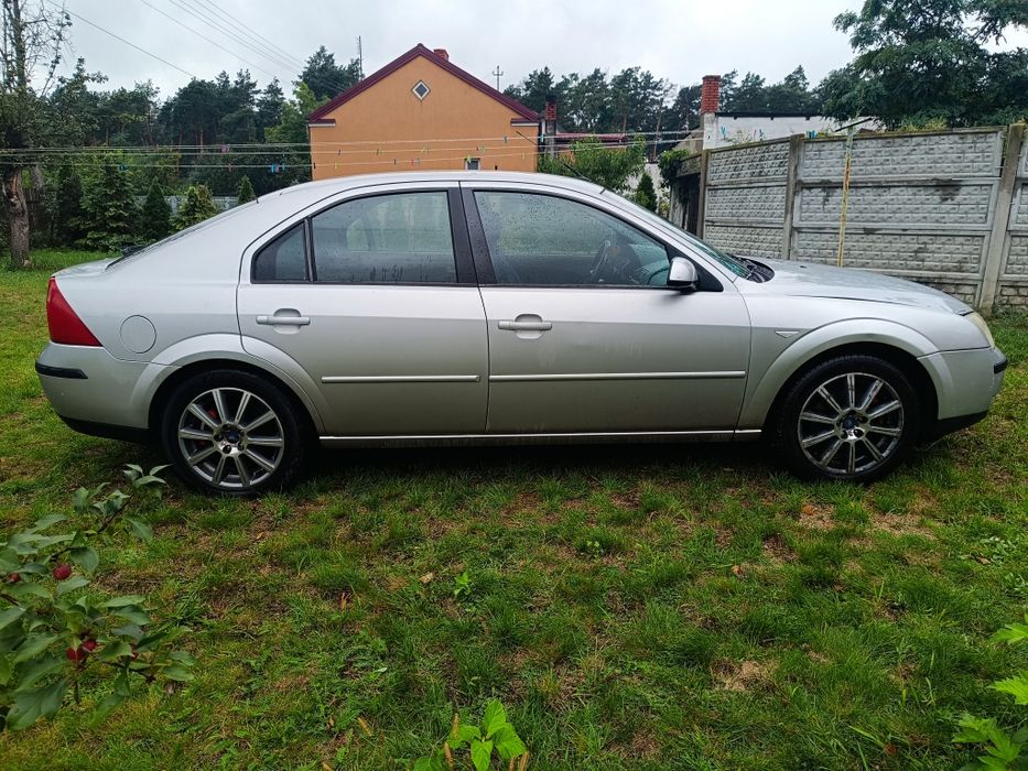 Ford mondeo MK3 .