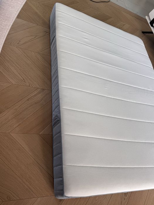 Sprzedam nowy materac Ikea vesteroy 140/200