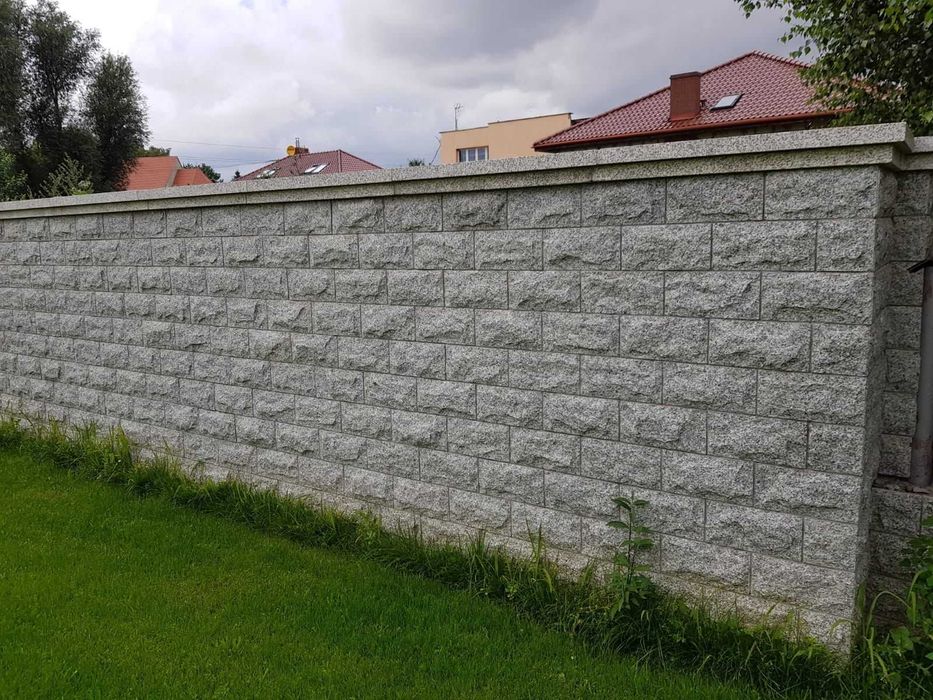 boniowka granitowa - elewacja z granitu