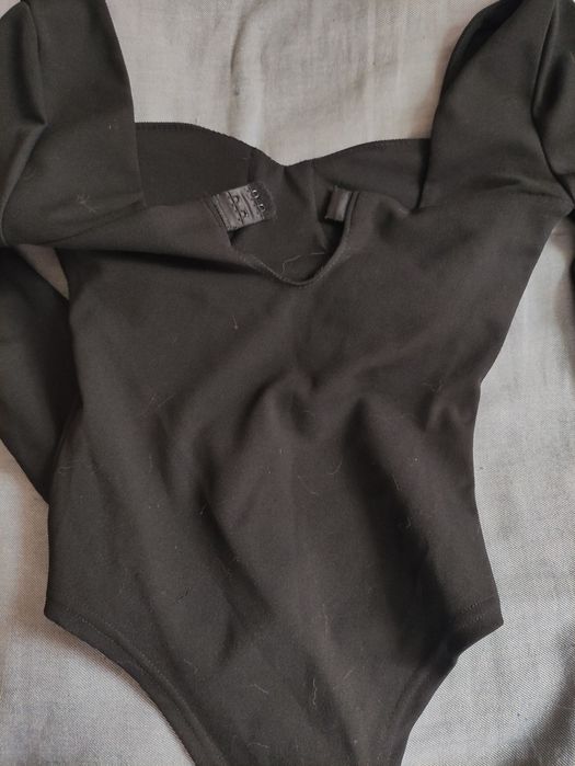 Жіночий боді з довгим рукавом