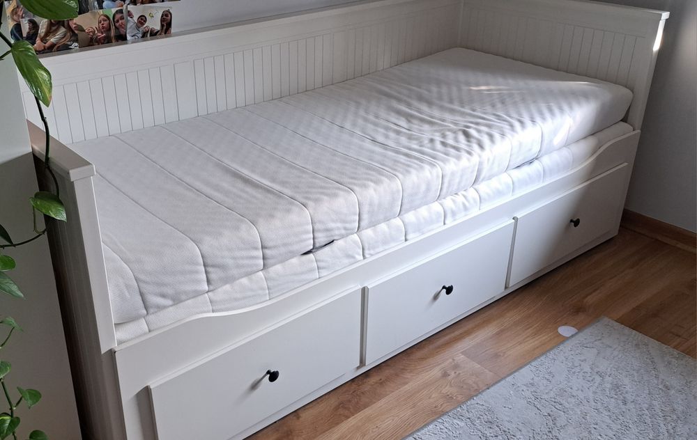 Łóżko Ikea Hemnes
