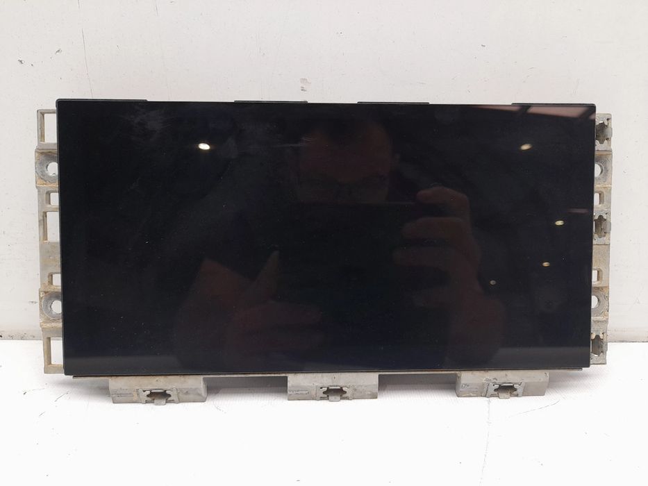 Display / ecrã de informações AUDI A1 Sportback (GBA)