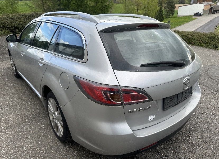 Mazda 6  2.0 дизель  2010 рік зі Швейцаріі для військових