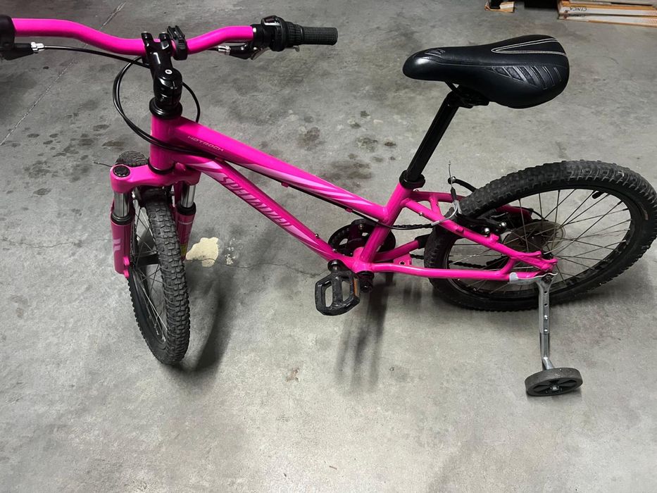 Bicicleta specialized de criança