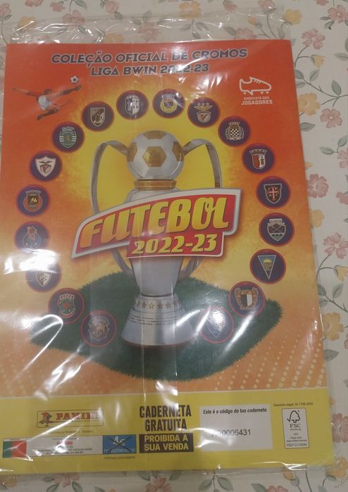 Caderneta nova e vazia liga  bet clic 22/23
