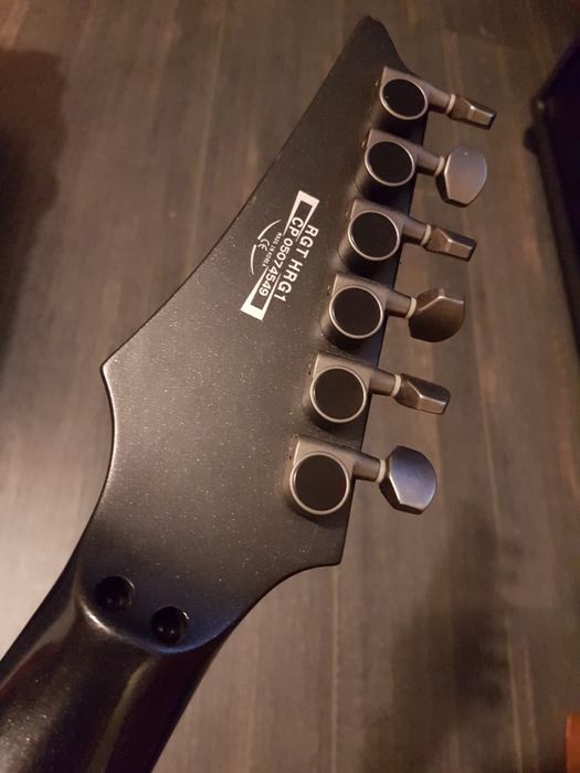 Guitarra Eléctrica Ibanez RgT Giger
