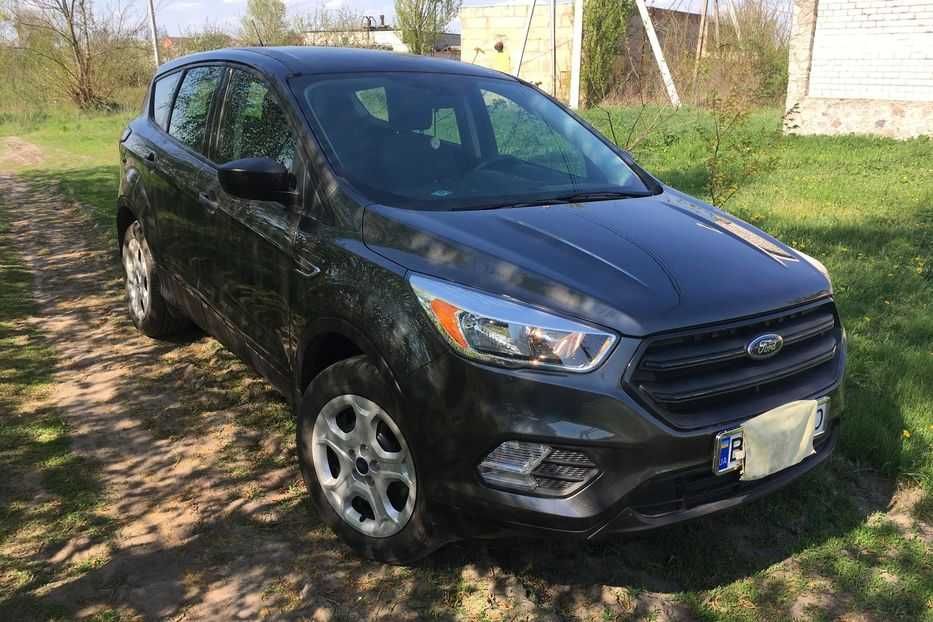 Продам Ford Escape 2017 года
