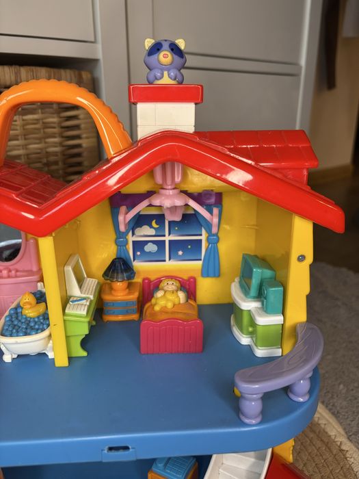 Odkrywczy domek Dumel