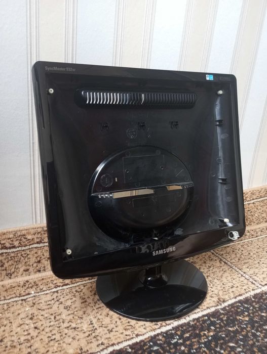 Корпус Samsung Sync Master 932 bf