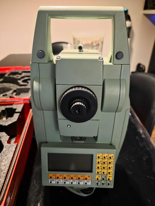 Tachimetr Leica TCRA 1103PLUS