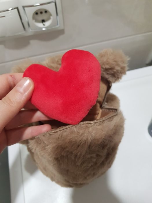 Ведмедик з сердечком