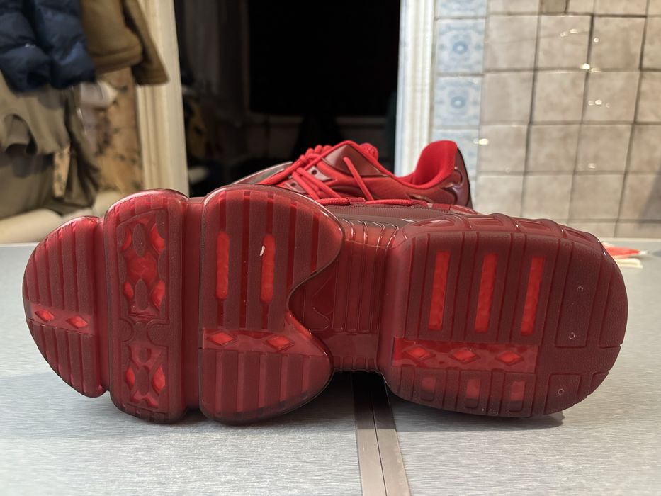 Продам червоні кросівки Cropp 46 розмір