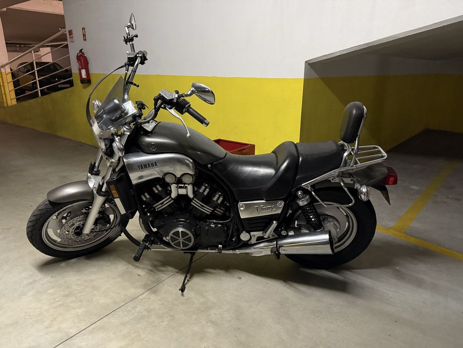 Yamaha V-max 1200 full-power