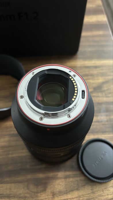 Viltrox 35/1.2 LAB SONY FE