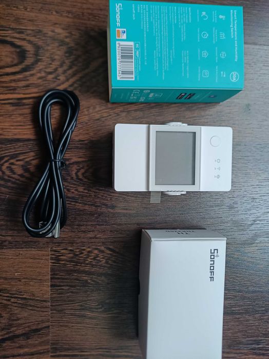 Соноф WiFi реле TH320D Elite 20A   с датчиком температуры