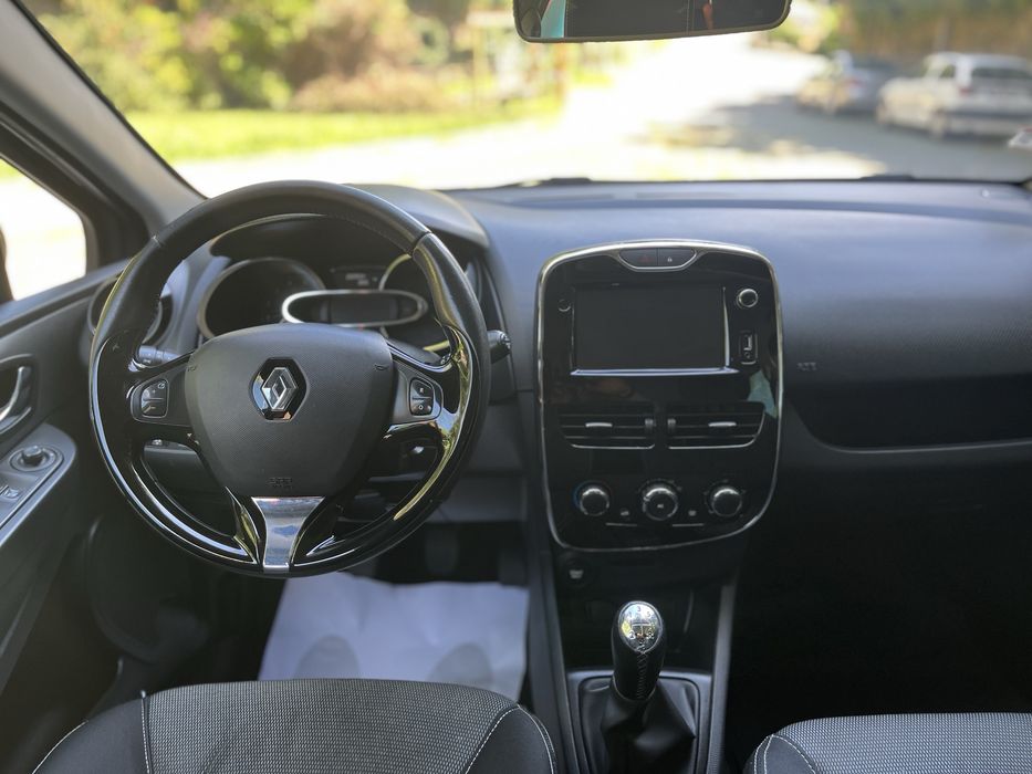 Renault Clio Sport Tourer 1.5 dci - 14