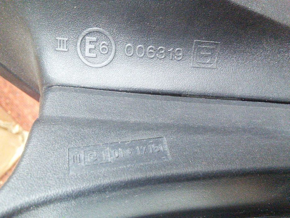 Зеркало Ford/левое