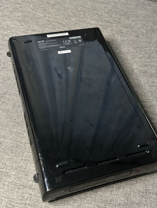 Приставка консоль Nintendo WII U 32Gb в доброму стані, без зарядки