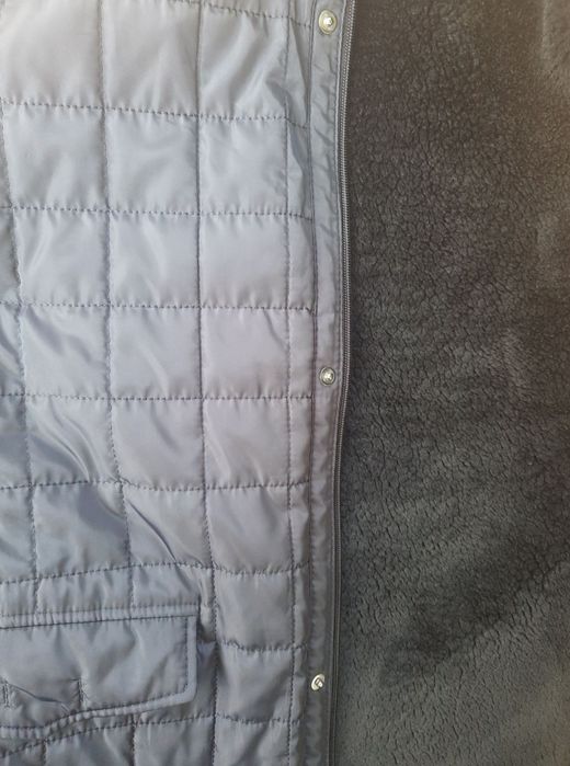 Демісезонна чоловіча куртка L