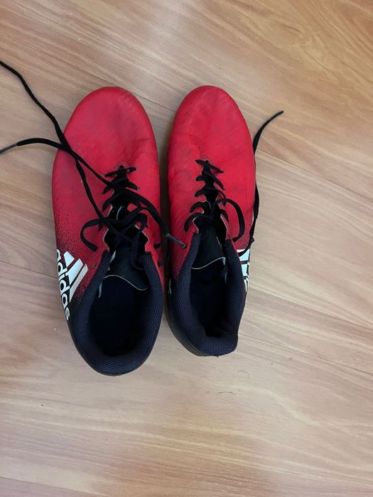 Chuteiras de futebol Adidas para criança