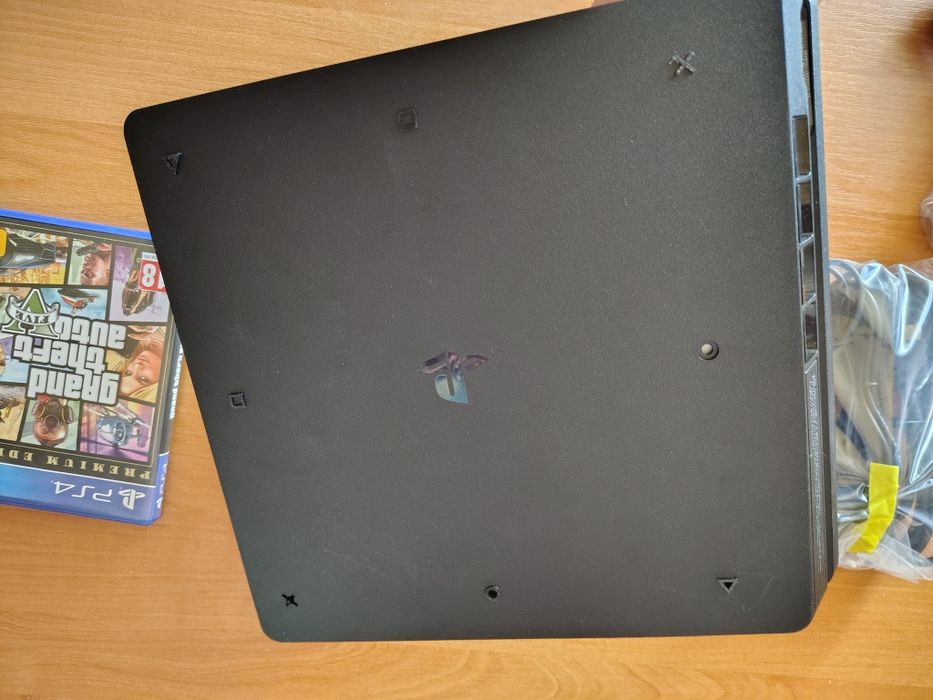 Sony PlayStation 4 Slim + GTA V диск з ігрою, соні плей стейшен 4 с грою  на диску гта 5