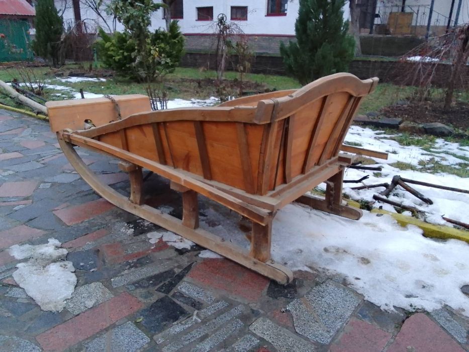 Сани,на 1_2 лошади.Оплата любая,доставка.