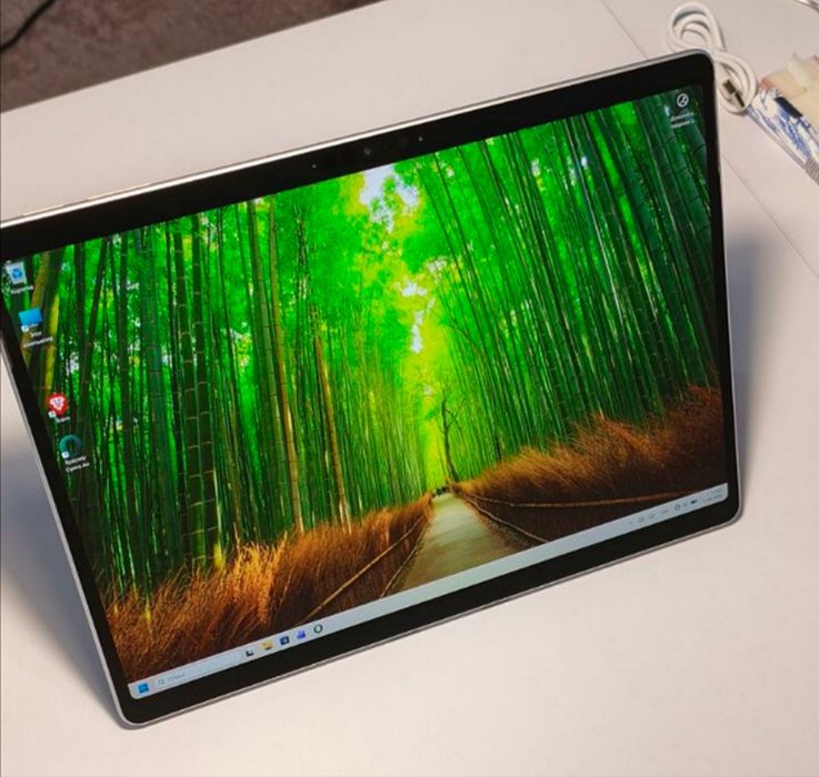Microsoft Surface Pro 11 for Business  Intel Core Ultra 7  на  16/512GB