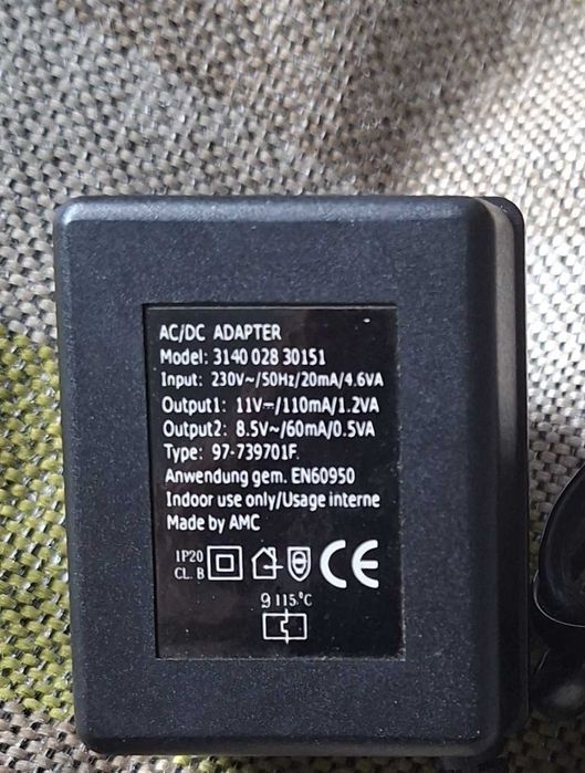 Transformador / Carregador AMC ac/dc com saída RJ45