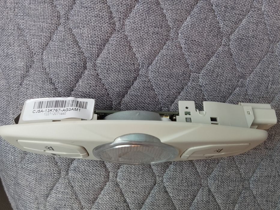 Продам плафон салона Ford kuga/escape