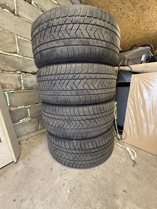 285/45/20 19 рік Pirelli Scorpions