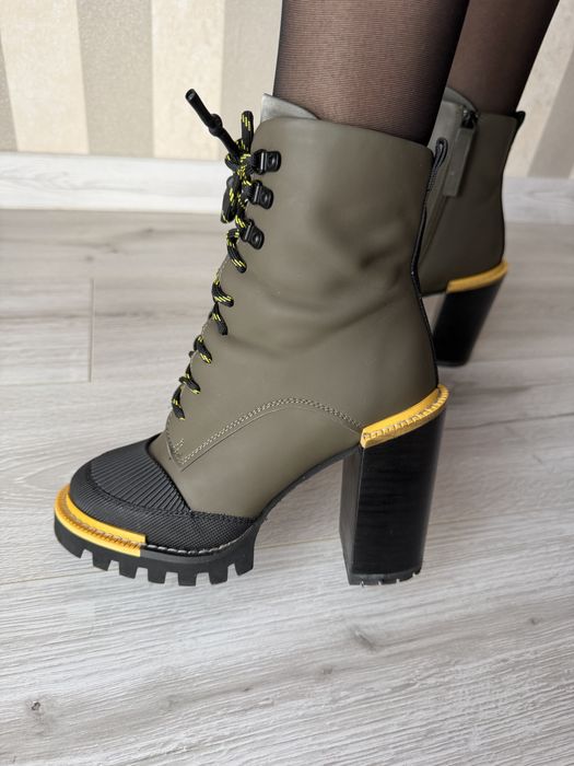 Жіночі ботинки PRPY