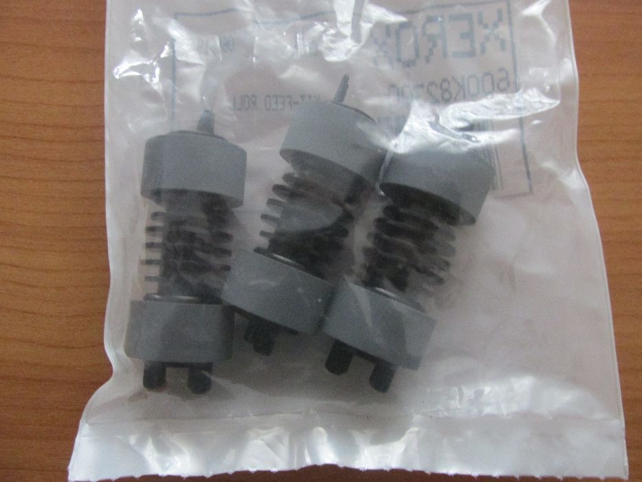 600K82300 - Feed Roll Kit Xerox64586469043459121