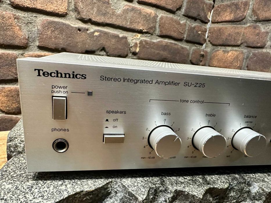 Wzmacniacz Technics SU-Z25