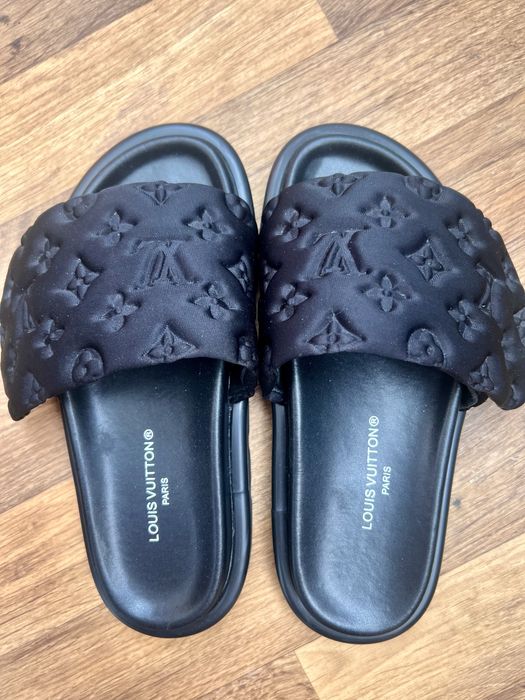 Круті жіночі шльопанці Louis Vuitton